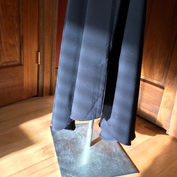 ** 2 for $40 ** NWOT. DKNY Flowy Maxi Skirt - Picture 5 of 8